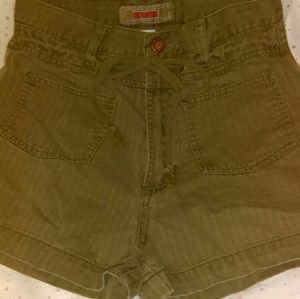 Vintage Squeeze Jeans Shorts